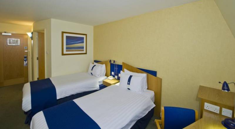 Holiday Inn Express Aberdeen City Centre