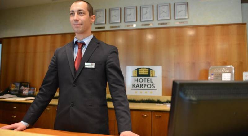 Hotel Karpos