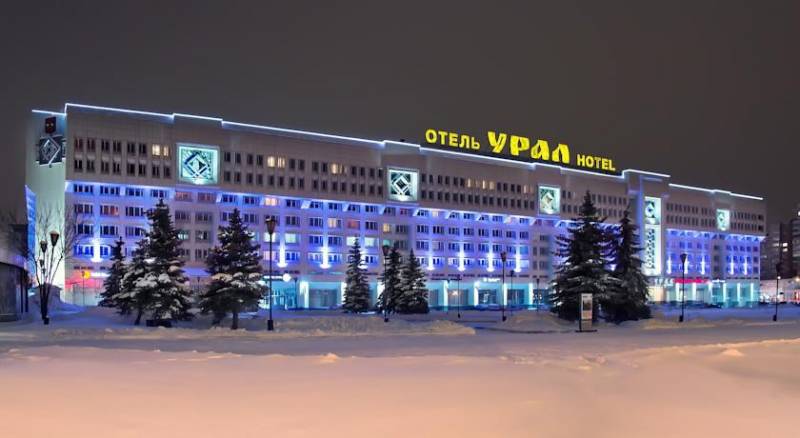 Hotel Ural