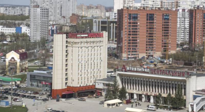 Oktyabrskaya Hotel