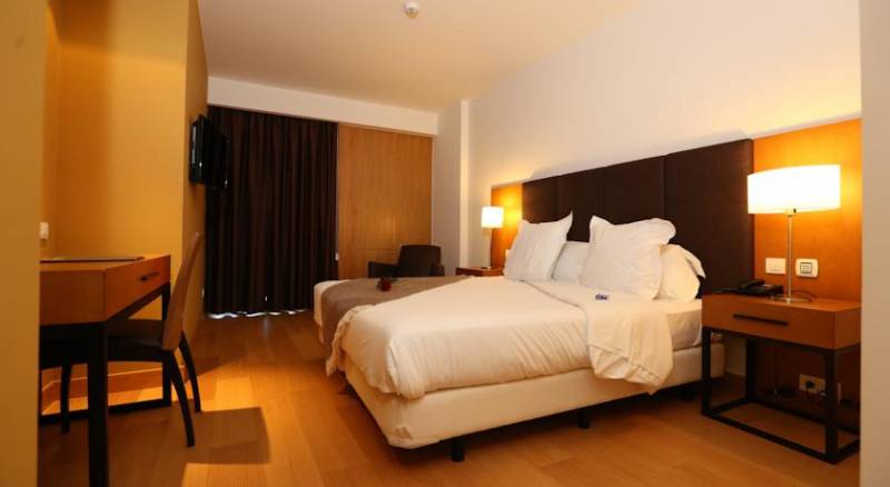 Premium Setubal Hotel