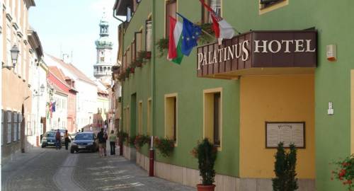 Palatinus Hotel