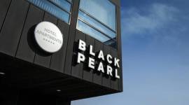 Black Pearl Apartment Hotel