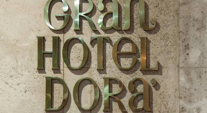 Gran Hotel Dora Cordoba