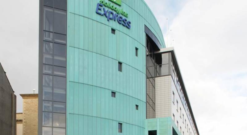 Holiday Inn Express Dundee