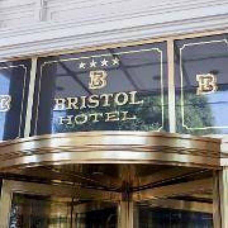 Hotel Bristol