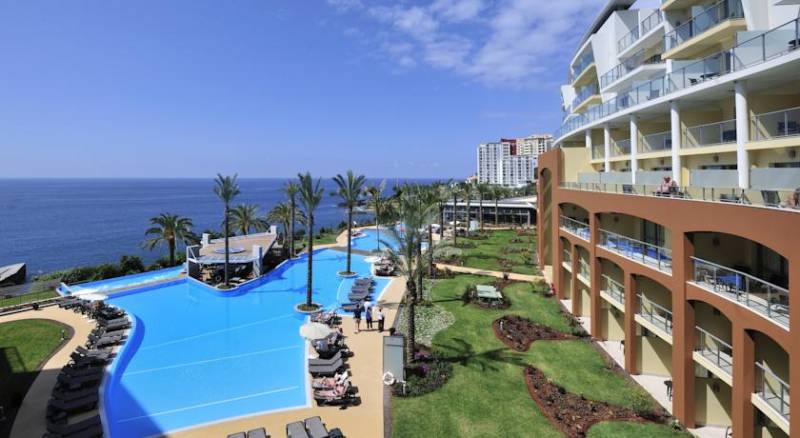 Pestana Promenade Ocean Resort Hotel