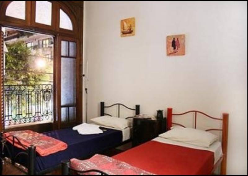 Petit Recoleta Hostel