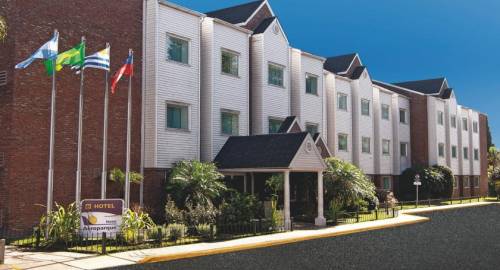 Hotel Aeroparque Inn & Suites