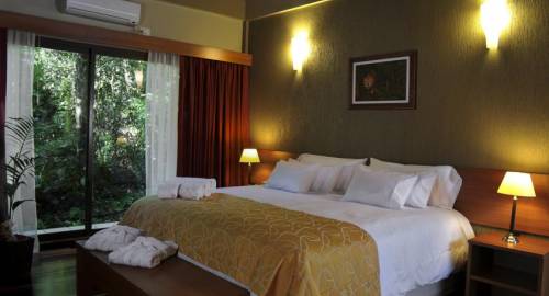 Yvy Hotel de Selva