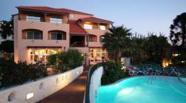 Pestana Village Garden Resort Aparthotel