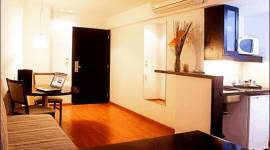 Urquiza Apart Hotel & Suites