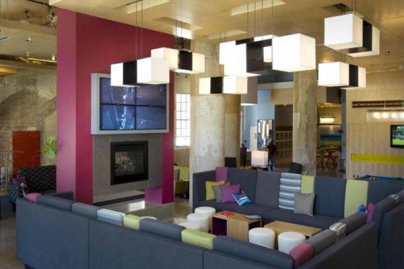 Aloft Dallas Downtown