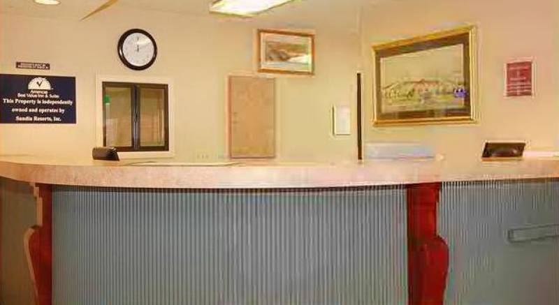 Americas Best Value Inn & Suites - North Albuquerque