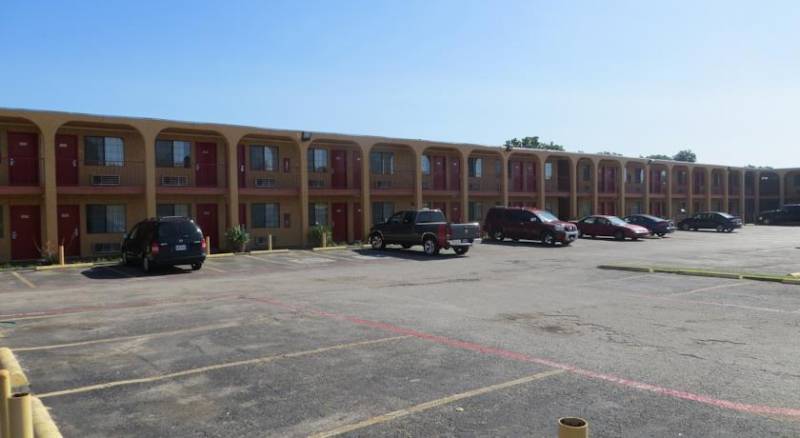 Americas Best Value Inn Dallas