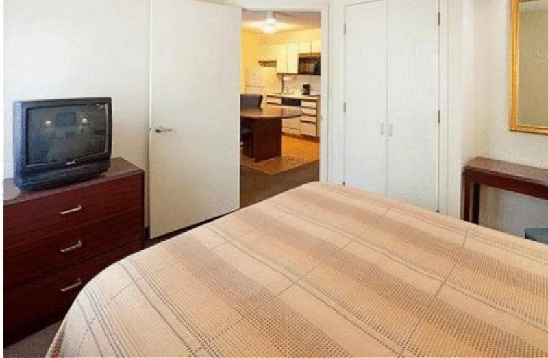 Candlewood Suites Dallas -By The Galleria