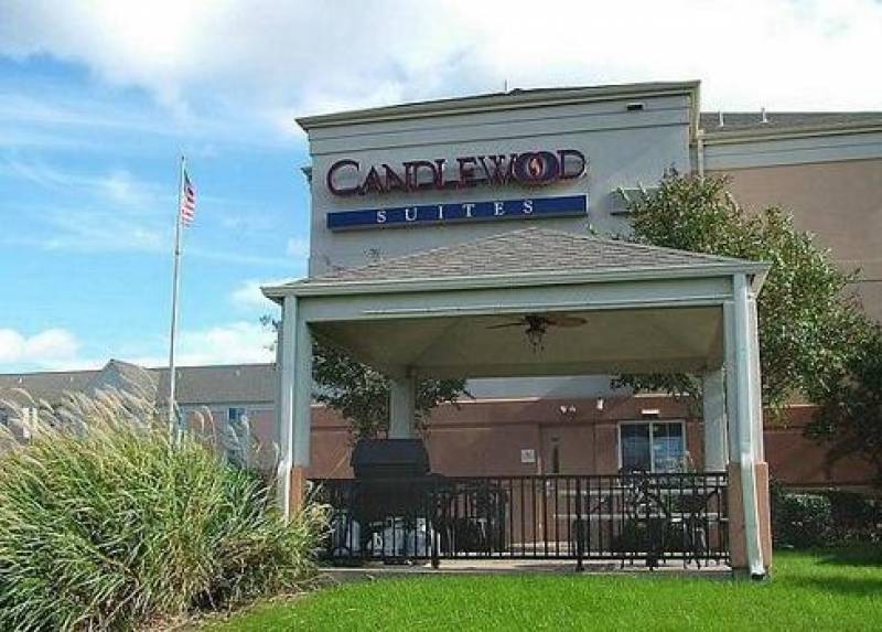 Candlewood Suites Dallas Park Central