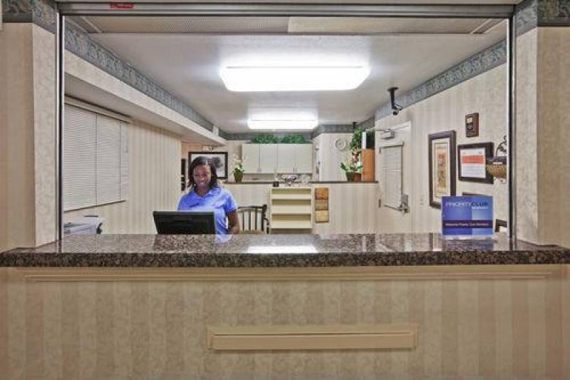 Candlewood Suites Dallas Park Central