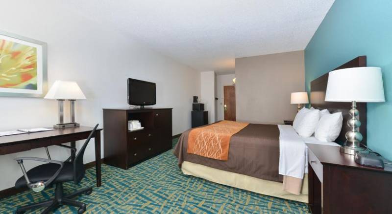 Comfort Inn & Suites Fort Lauderdale