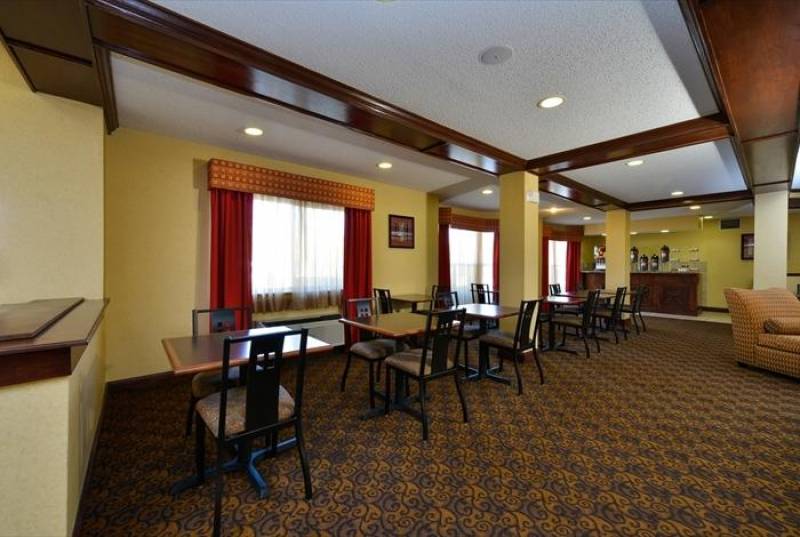 Comfort Suites North Dallas