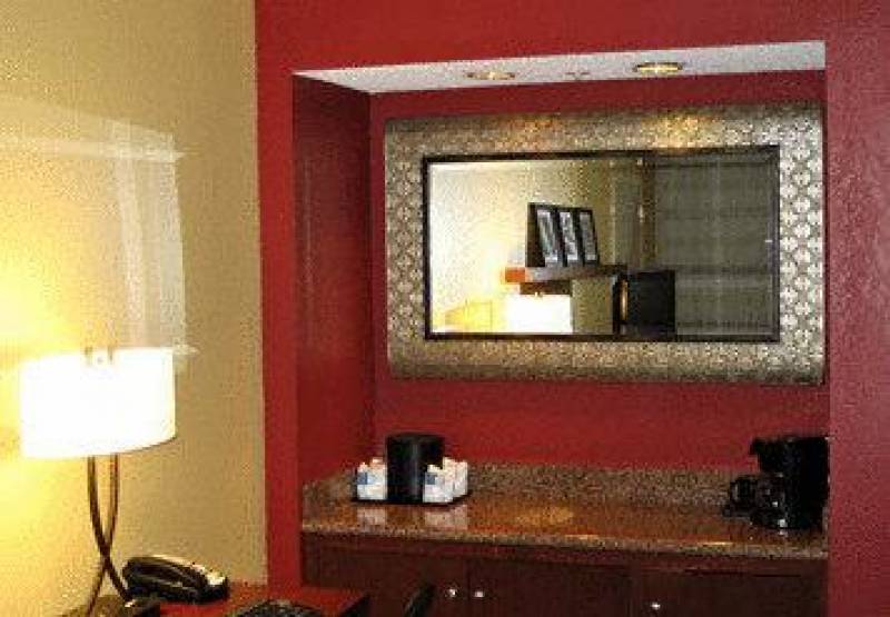 Country Inn and Suites Dallas Love Field