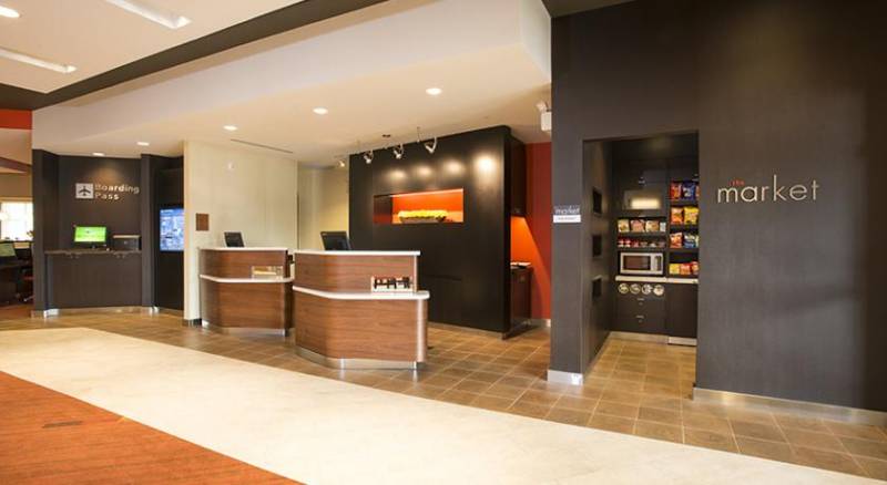 Courtyard by Marriott Cincinnati Midtown/Rookwood