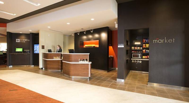 Courtyard by Marriott Cincinnati Midtown/Rookwood