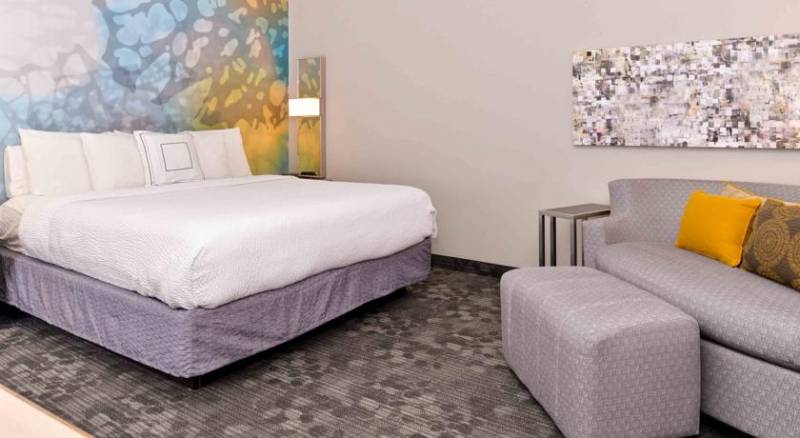 Courtyard by Marriott Dallas Northwest