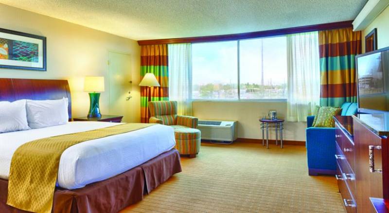 DoubleTree By Hilton Hotel Denver - Stapleton North