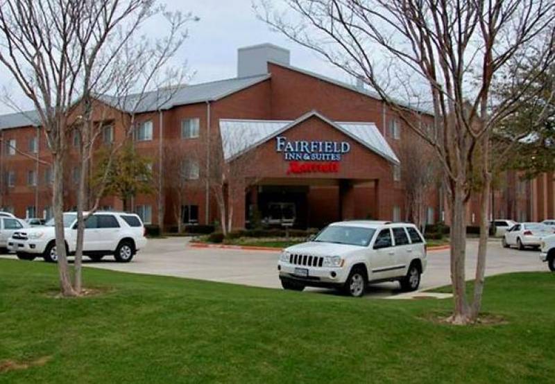 Fairfield Inn and Suites Dallas North