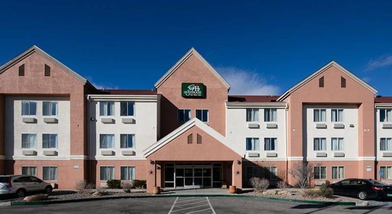 GuestHouse Inn & Suites Albuquerque Airport