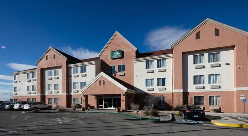 GuestHouse Inn & Suites Albuquerque Airport