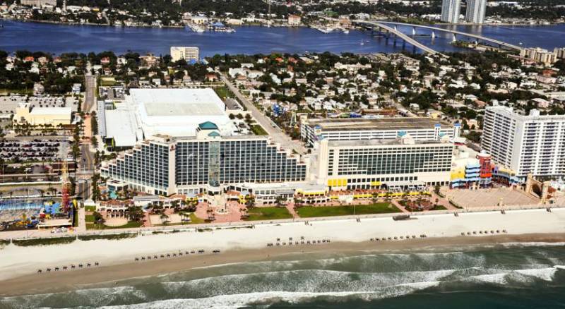 Hilton Daytona Beach Resort/Ocean Walk Village