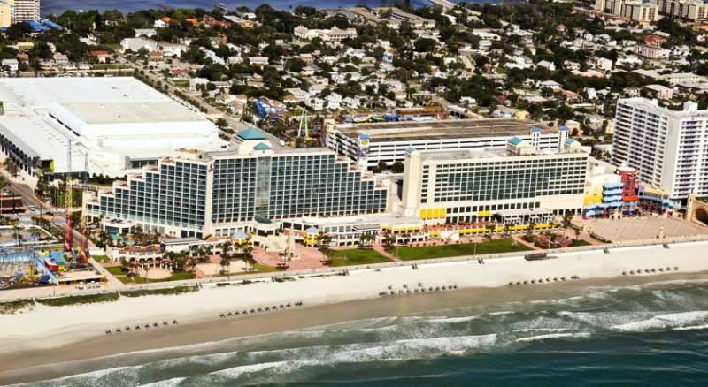 Hilton Daytona Beach Resort/Ocean Walk Village