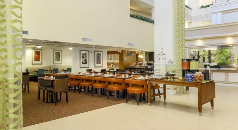 Hilton Garden Inn Dallas/Market Center