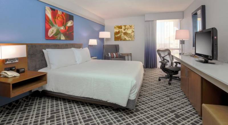 Hilton Garden Inn Dallas/Market Center