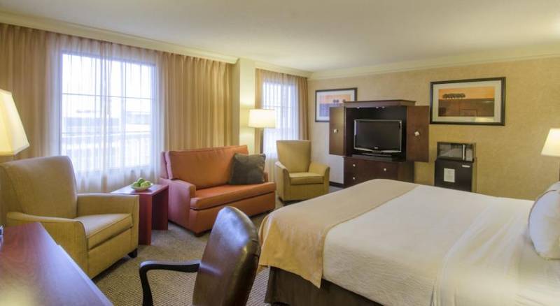 Holiday Inn Baltimore-Inner Harbor