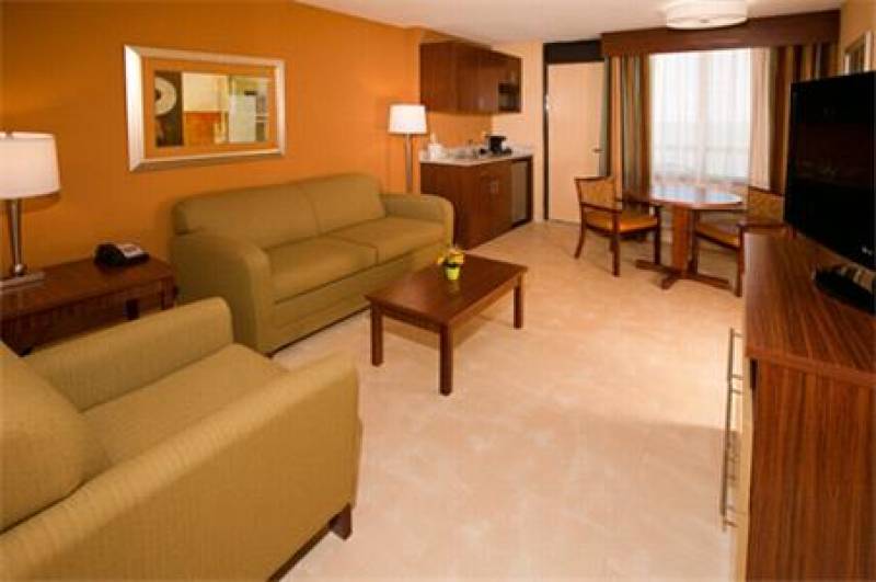 Holiday Inn Express Daytona Beach Shores