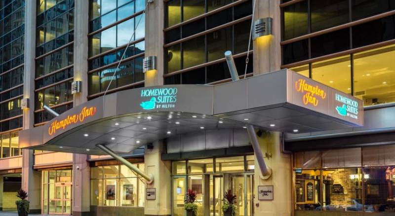 Homewood Suites Chicago Downtown - Magnificent Mile