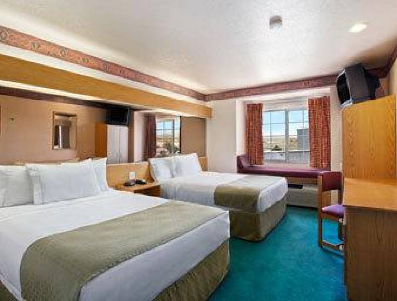 Microtel Inn & Suites by Wyndham Albuquerque West