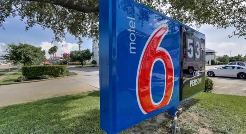 Motel 6 Houston Westchase