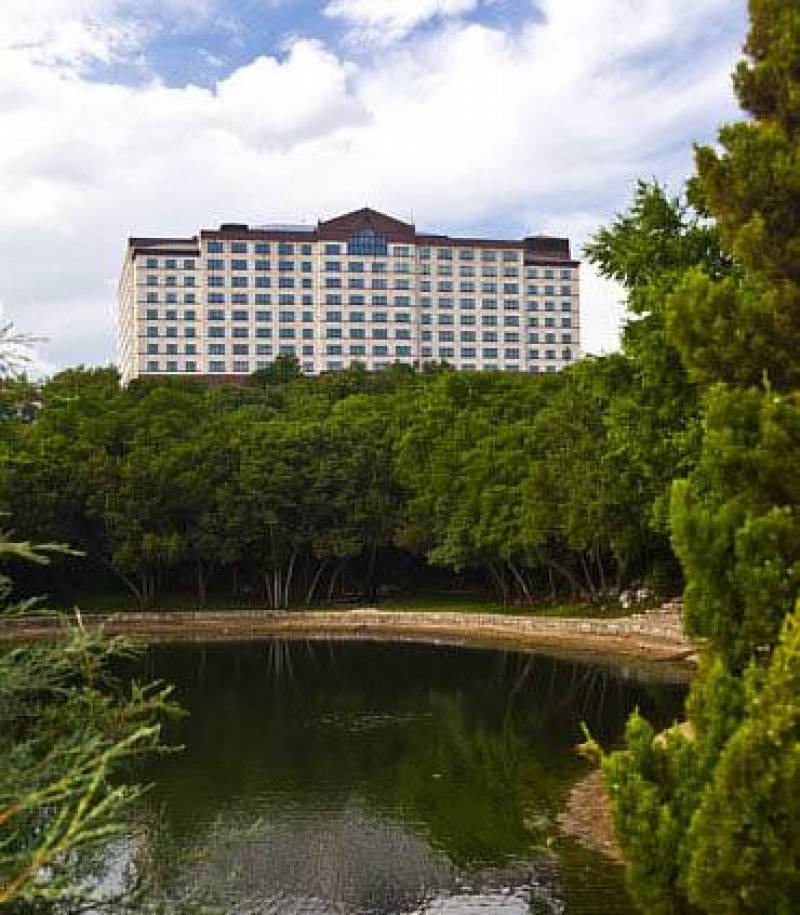 Renaissance Austin Hotel, A Marriott Luxury & Lifestyle Hotel