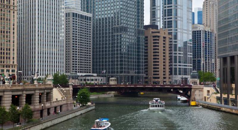 Renaissance Chicago