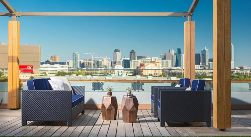 Renaissance Dallas, A Marriott Luxury & Lifestyle Hotel