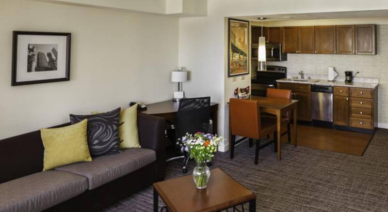 Residence Inn by Marriott Chicago Downtown/Magnificent Mile