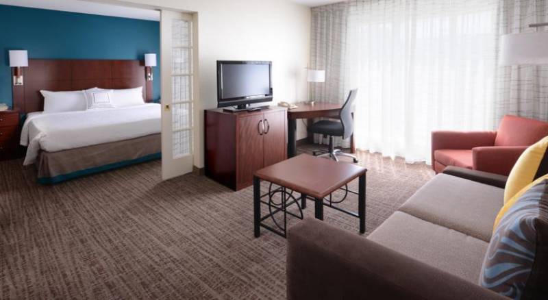 Residence Inn Dallas Market Center