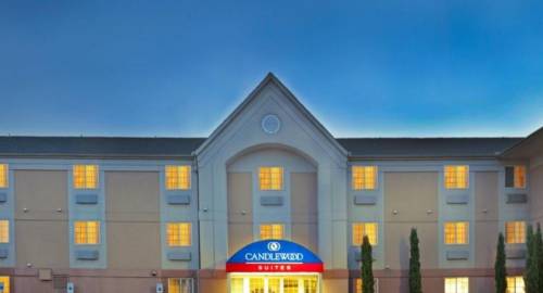 Candlewood Suites Dallas -By The Galleria