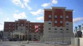 Hampton Inn & Suites Cincinnati / Uptown - University Area