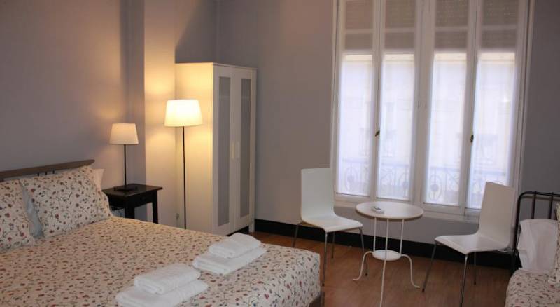 B&B Hi Valencia Canovas