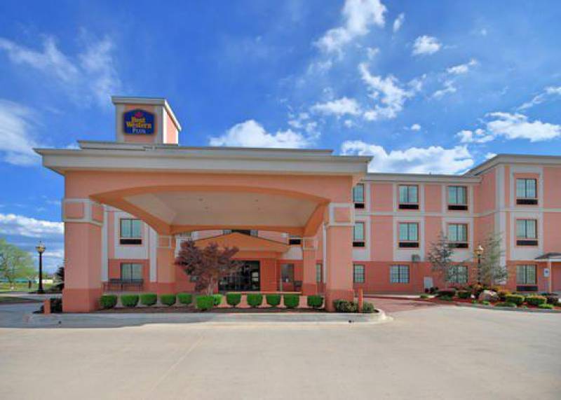 Best Western Barsana Hotel & Suites